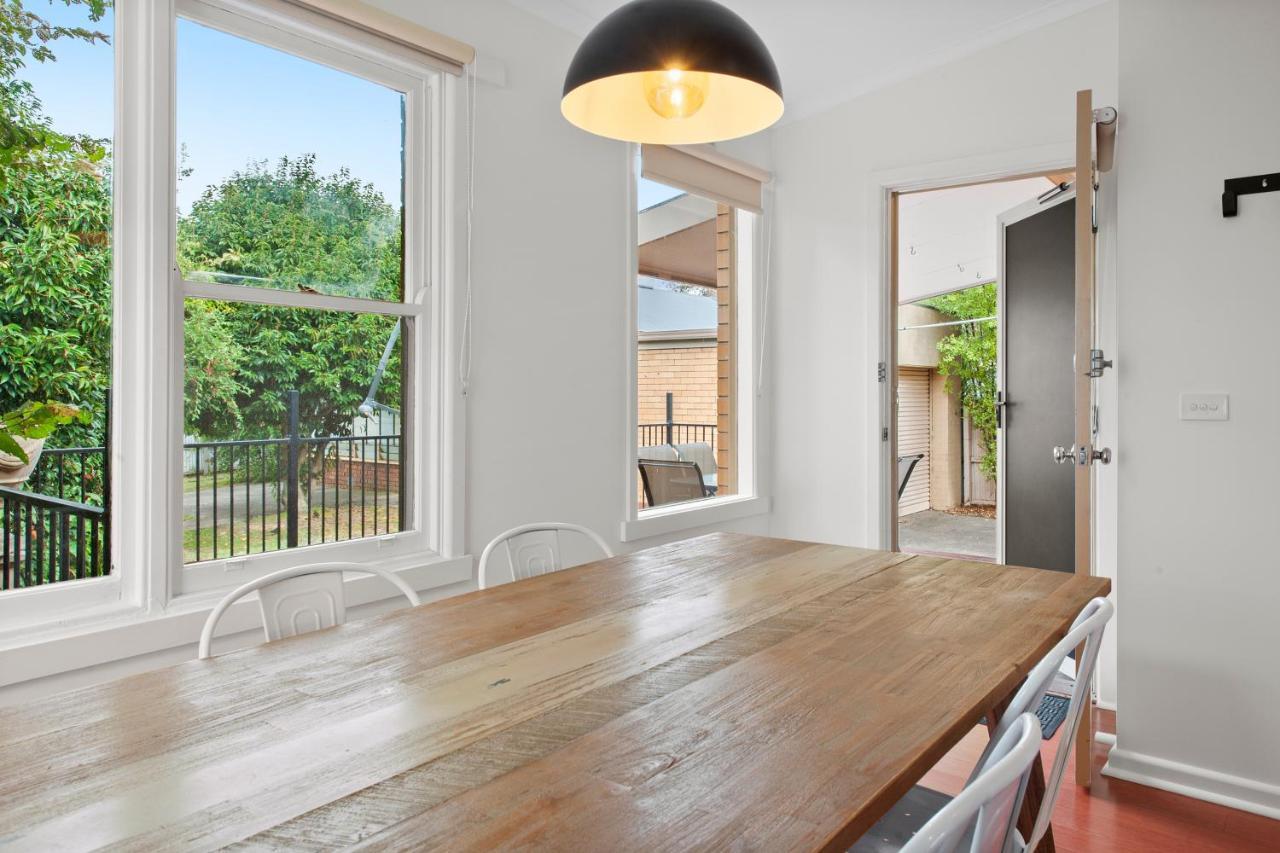 Family Friendly, Sleeps 8, Big Backyard, Pet Friendly Villa Ballarat Buitenkant foto